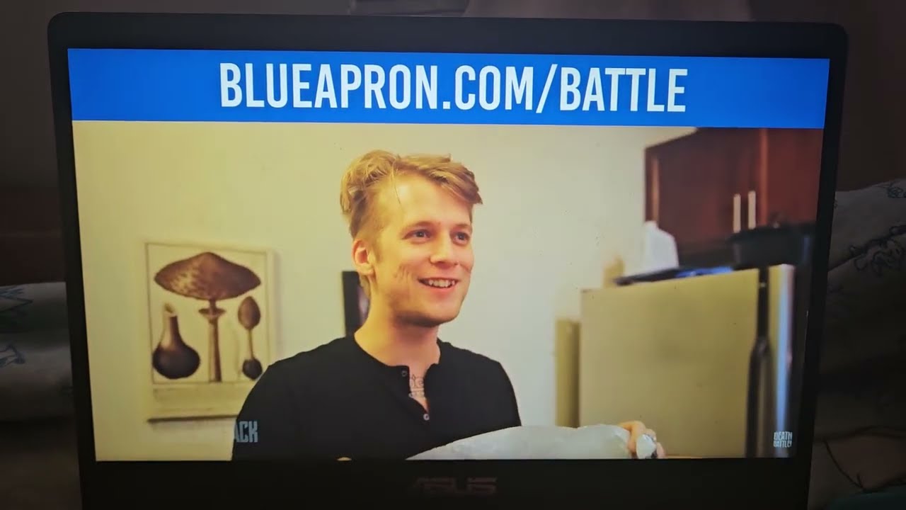 Silver reacts to Death Battle Batman Beyond vs. Spiderman 2099