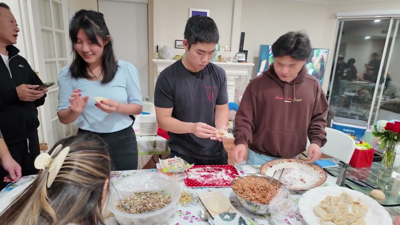 2026 New Years - Making dumpling with fam.. 아이들과 만두 만들기