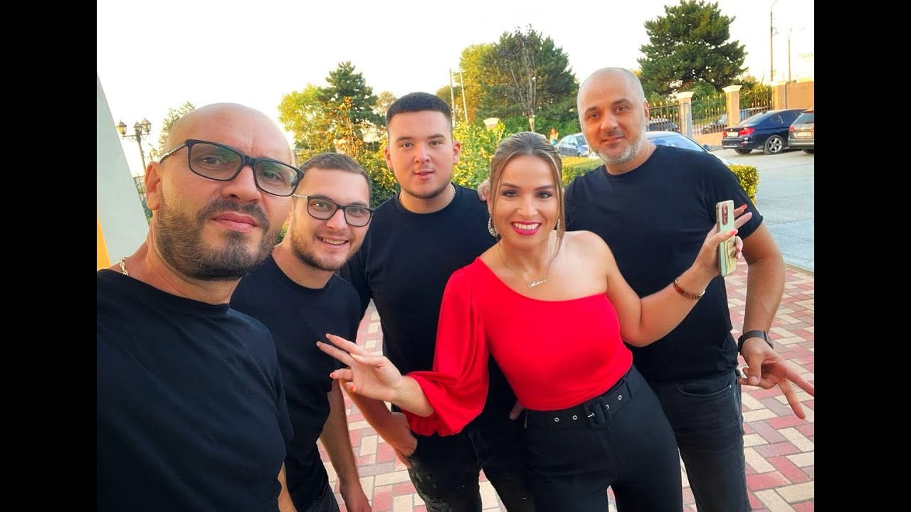 ▶️Mihaela Tanvuia si Romantic Band Galati❌SUPERCOLAJ muzica de petrecere🎵 Botez MilanAndrei2023