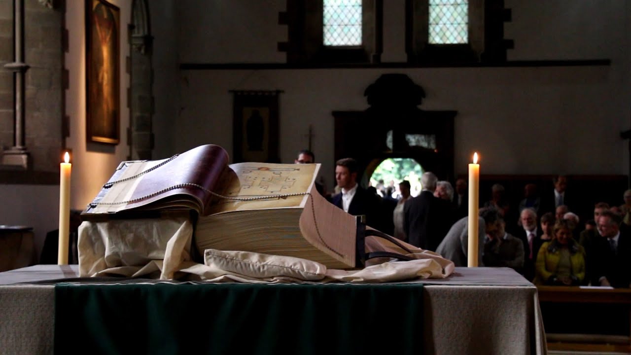 Codex Amiatinus arrives in Jarrow (Bede's World)