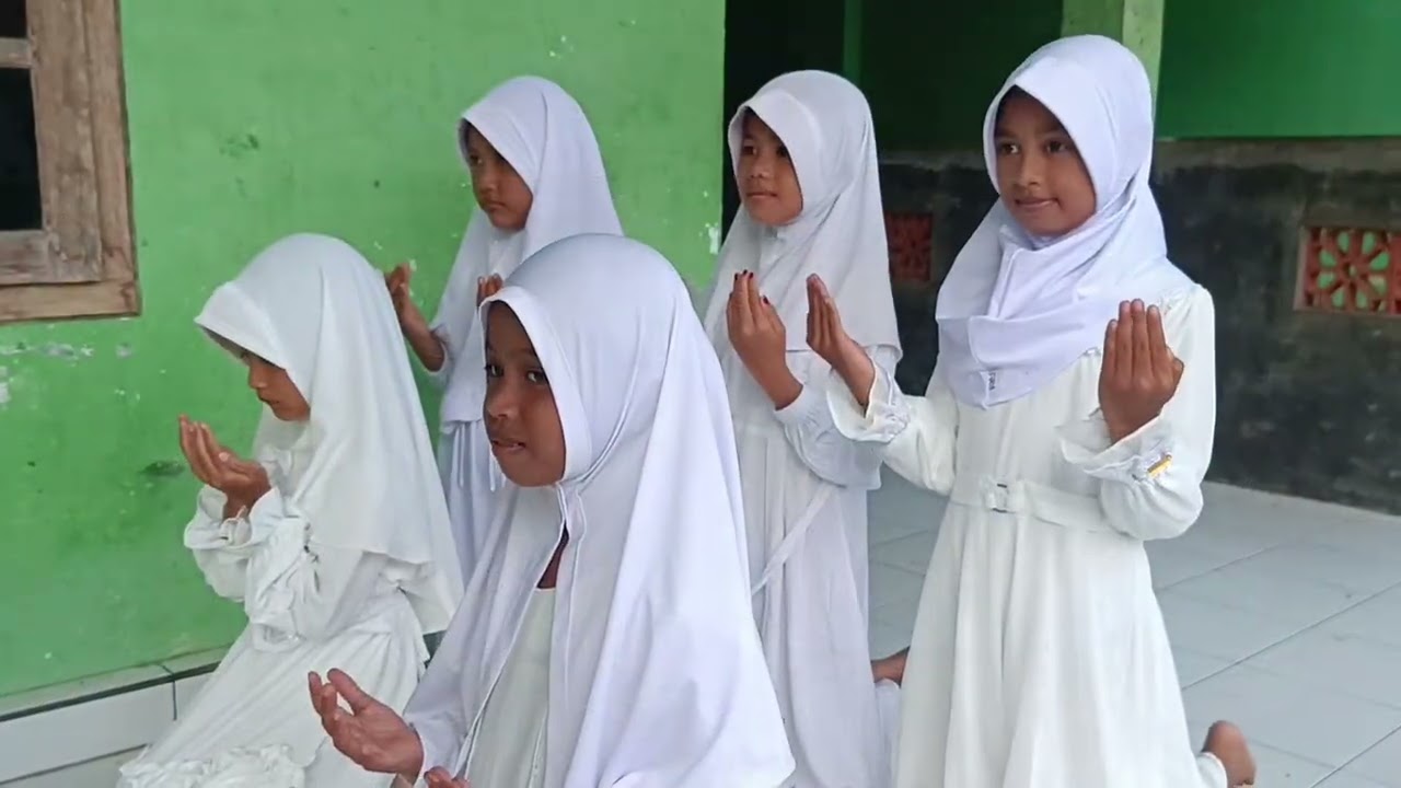 Marhaban Ya Ramadhan Kelas 2B MI Miftahul Ulum Patoman 