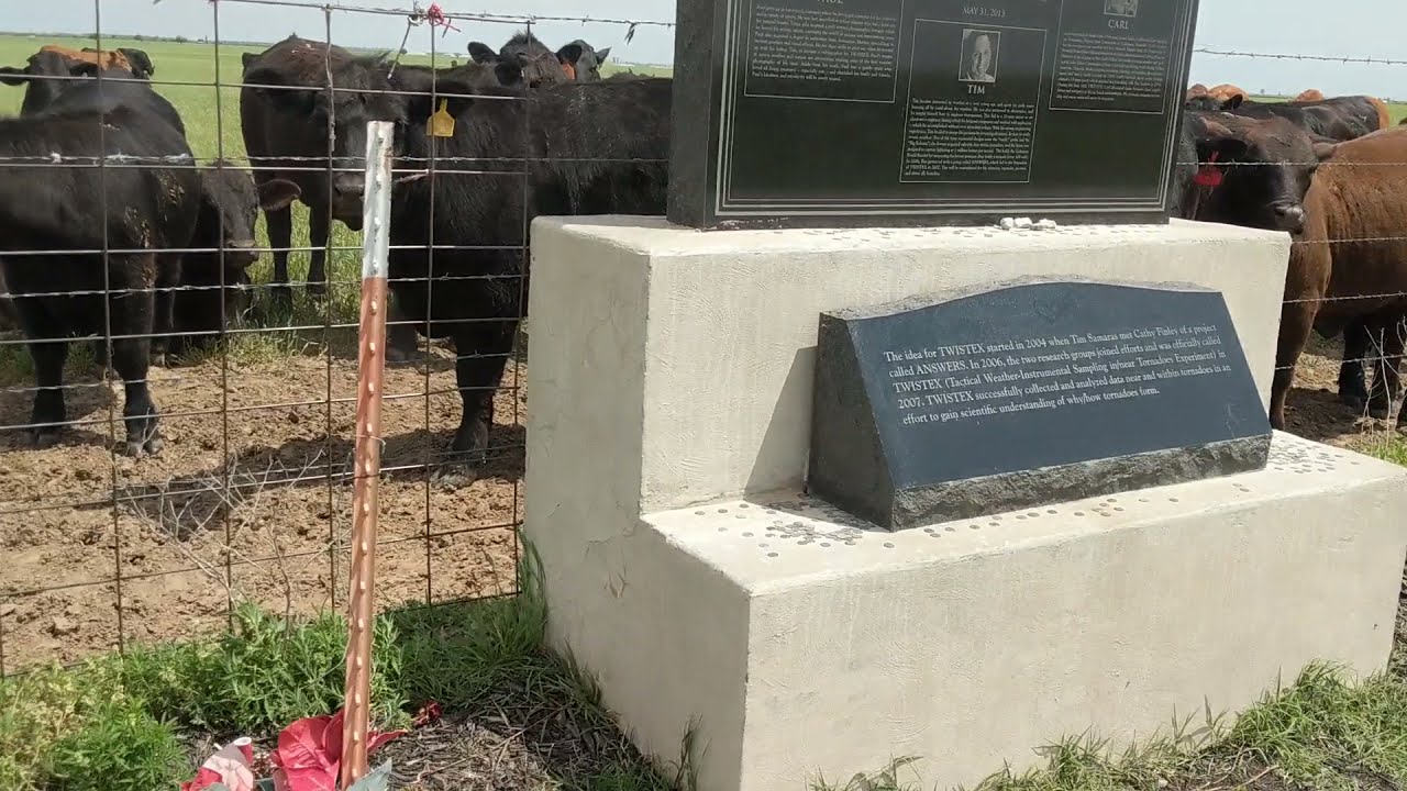The El Reno, Oklahoma Twistex Memorial  [MAY.14.2021]
