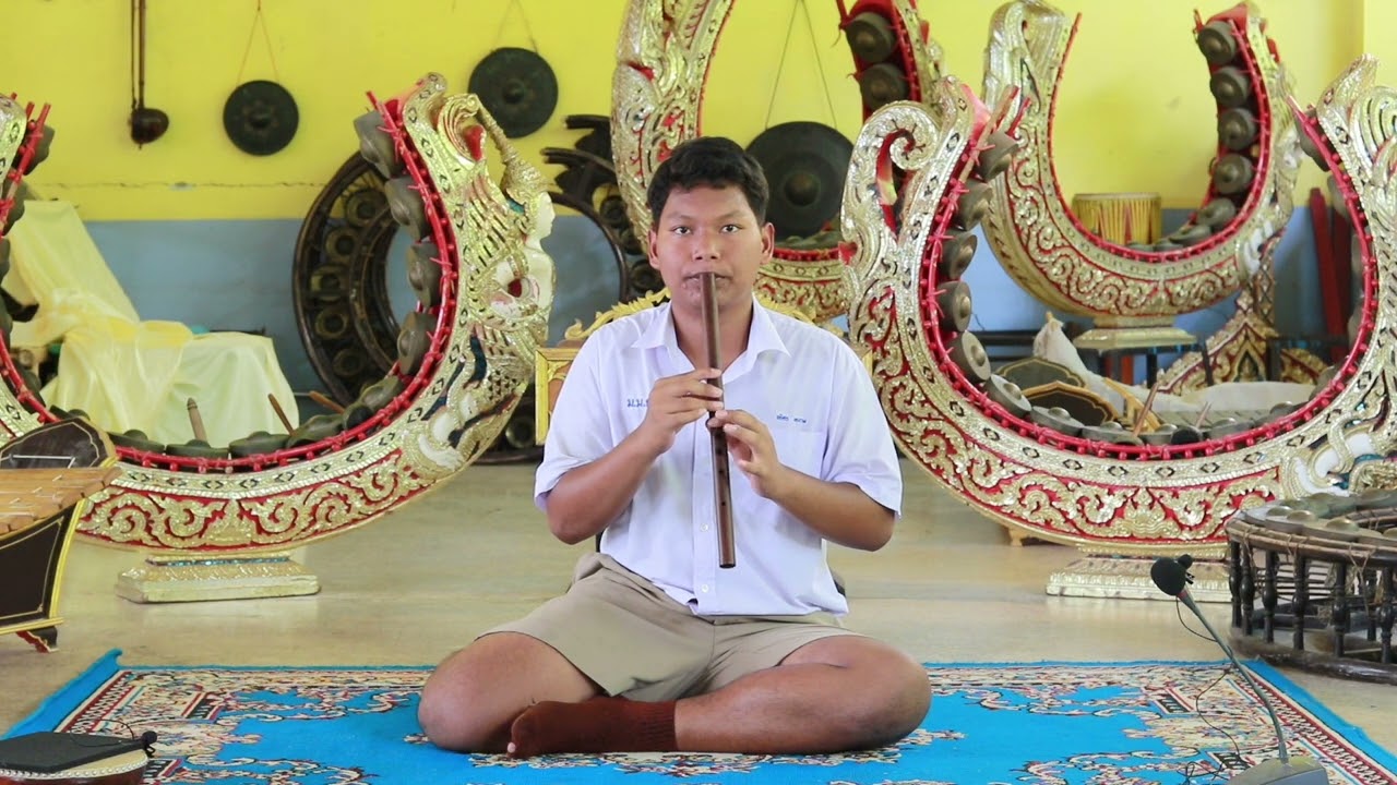 แขกบุมไบเย บรรเลงขลุ่ย