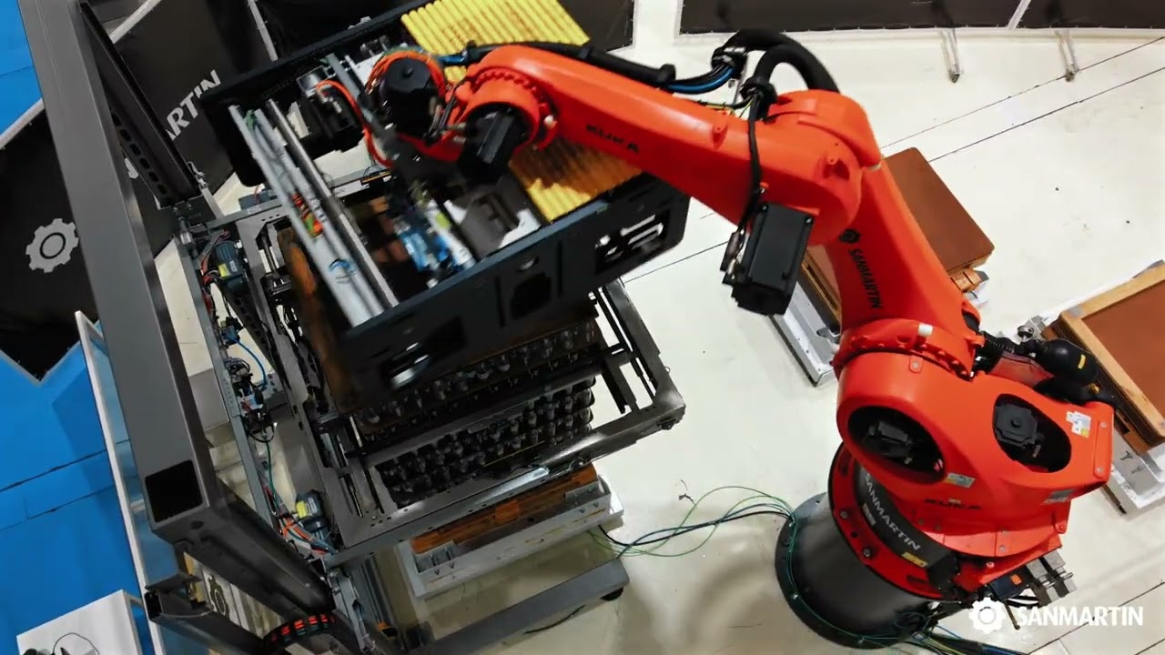 Sanmartin - Célula Despaletização e Paletização de Garrafas de Vidro