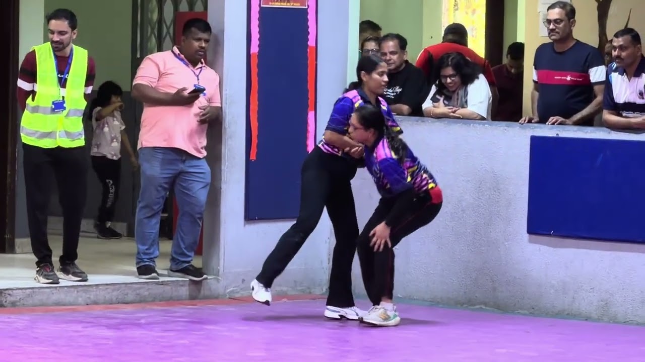 👑🔥 Queens vs Hurricanes – Ladies Box Cricket Battle | KCWA Sports Meet 2026 – Season 1 🏏