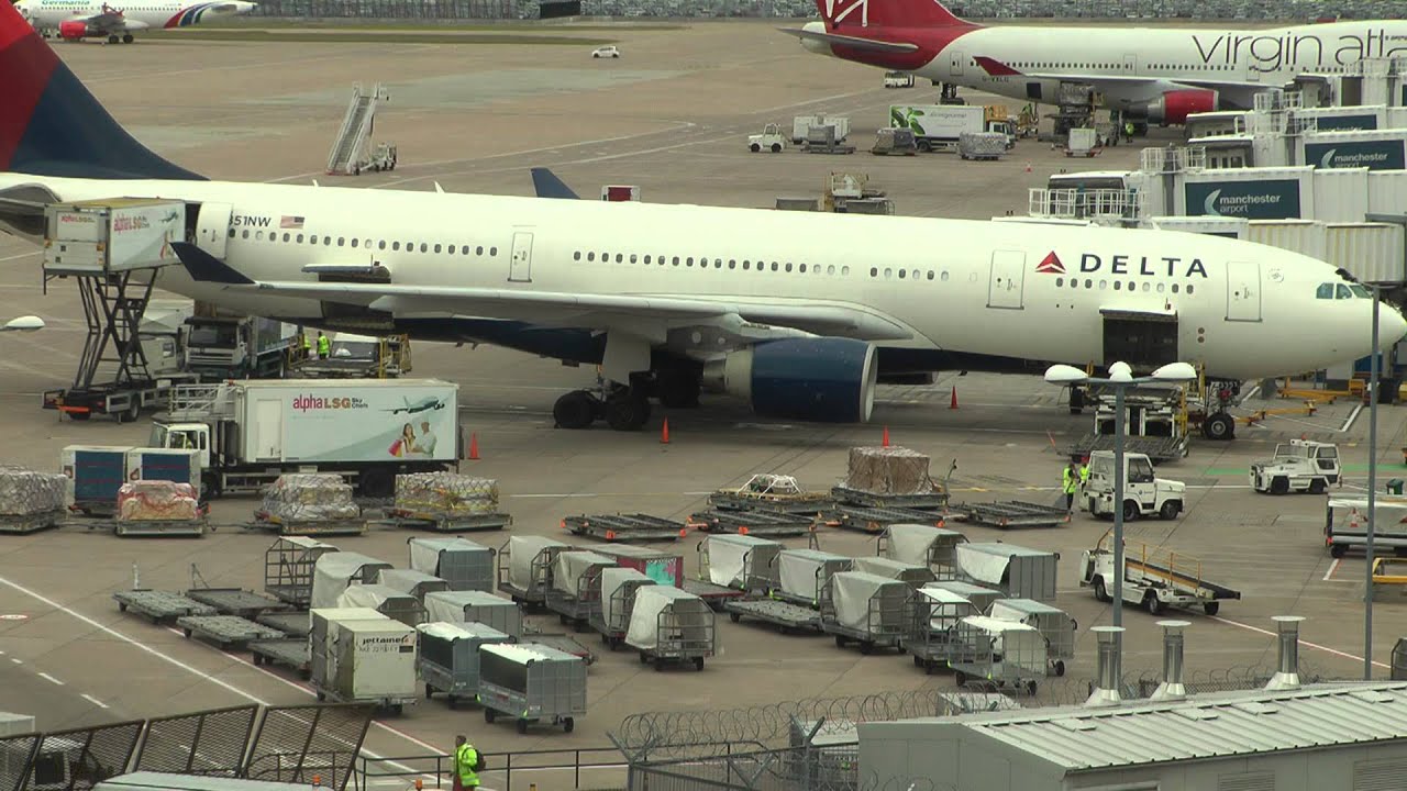Delta Airlines Turnaround A330 N851NW Timelapse See Plane Rise Date 17 June 2013