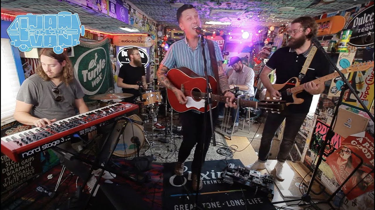 AMERICAN AQUARIUM - 