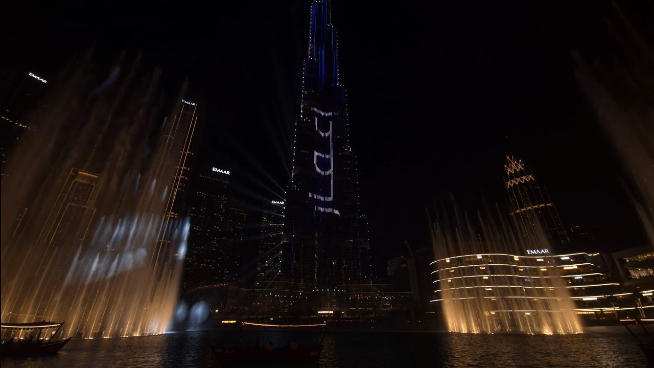 The Dubai Fountain - Lights & Laser Show 2025 (final performance)