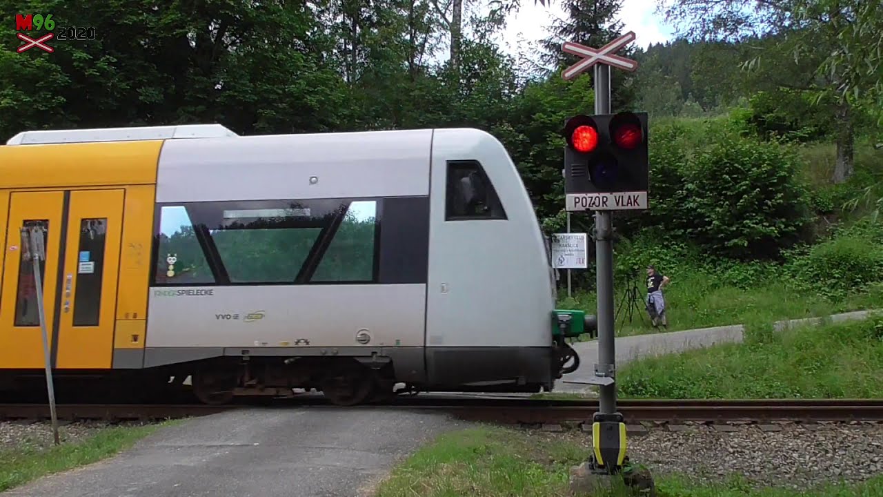 Železniční přejezd Kraslice-Pod vlekem - 12.7.2020 / Czech railroad crossing