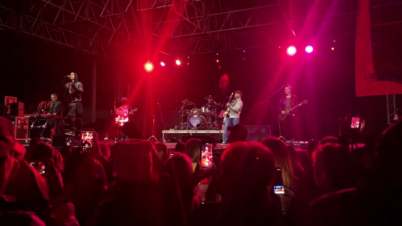 Daughtry - Feels Like Tonight (Live) @ Full Throttle Motorcycle Expo. - Clearwater, Florida