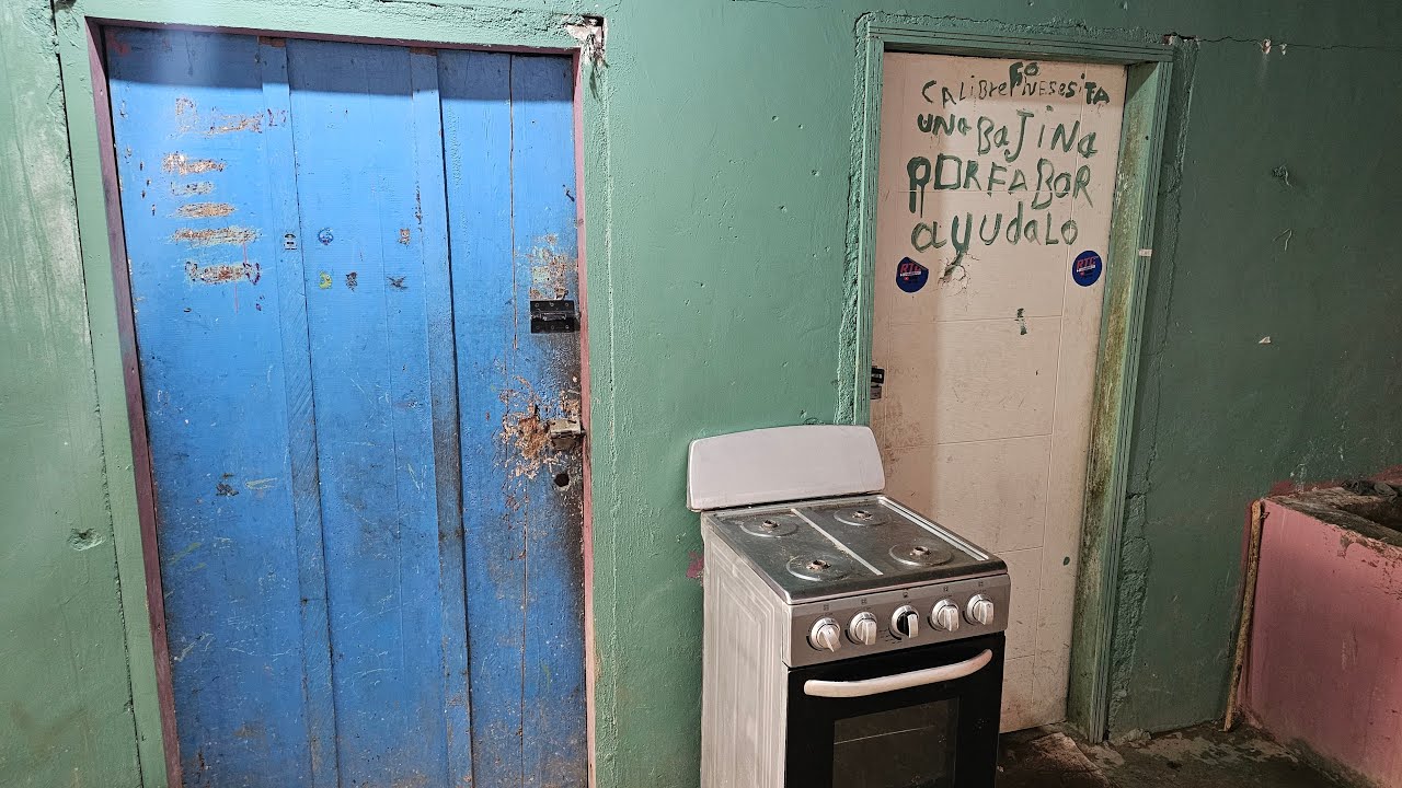 Ahora es el mango de la soledad cada quien para su casa 💥😅