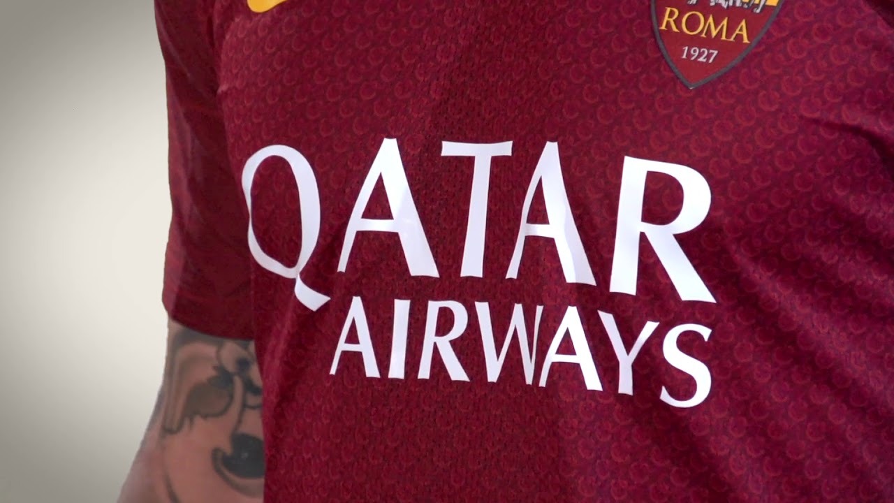Roma unveil new Nike 2018-19 home kit
