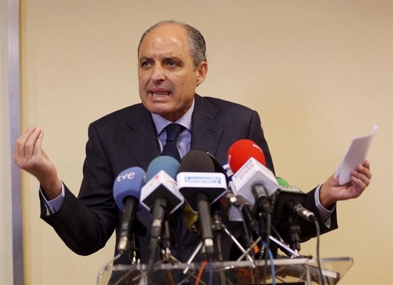 Camps niega estar implicado en la caja B del PP valenciano