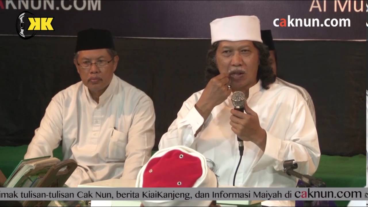Majlis Masyarakat Maiyah Padhangmbulan April 2016 Part 1 of 5