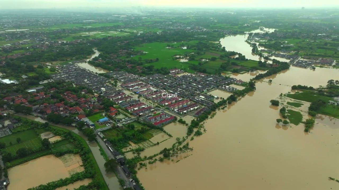 Desa Sukamanah, Kecamatan Rajeg, Kab. Tangerang Tergenang Air Setelah Hujan intensitas tinggi 7 jam