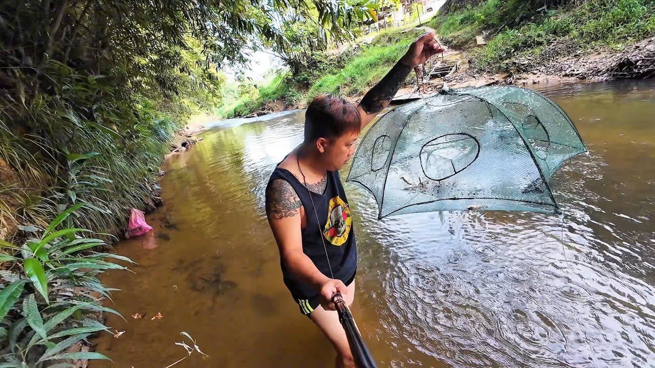 REZEKI ANGKAT BUBU PAYUNG DAPAT LOBSTER // SIAPA LEBIH TUA MAKAN LOBSTER YANG MUDA TENGOK SAJA // 