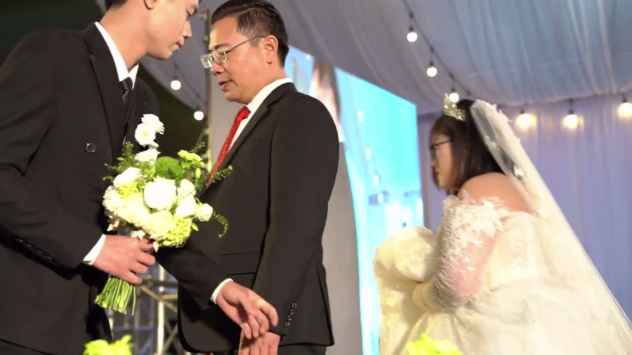 Chương Trình Ca Nhạc - Lễ Vu Quy Hà Phương & Hoài Nam