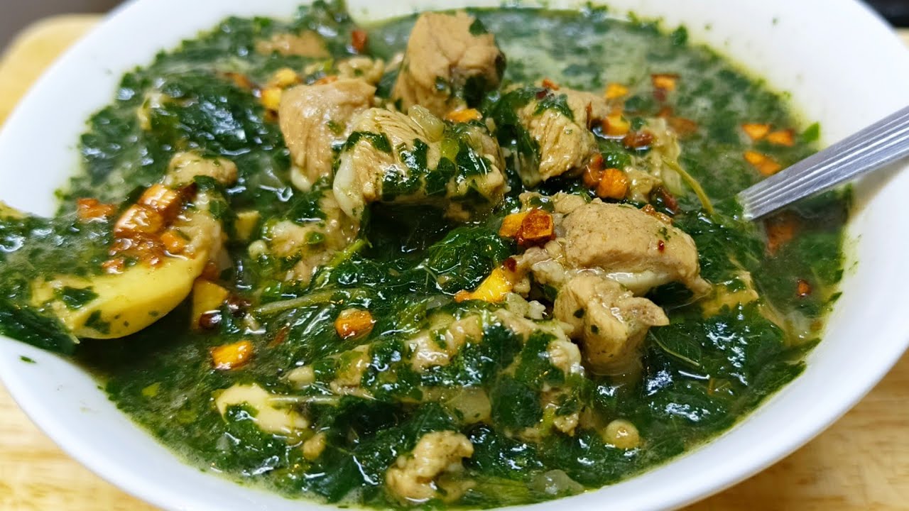 HEALTHY AND DELICIOUS MOLOKHIA WITH MUTTON MEAT OR LAHAM ARABIC RECIPE