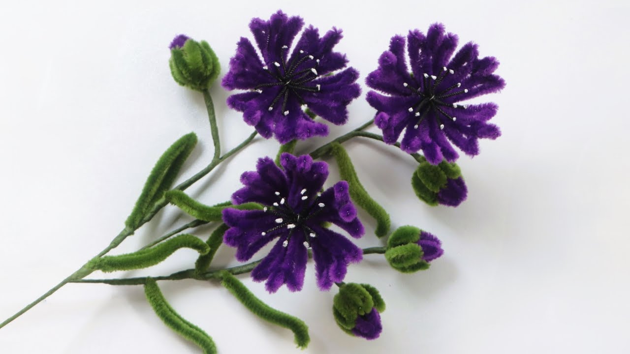 DIY Pipe Cleaner Tutorial/ How To Make Pipe Cleaner Flowers/ Cornflower Making With Pipe Cleaner