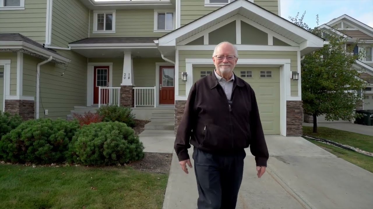 Affordable...  and Less Than $350,000 in Sherwood Park, AB