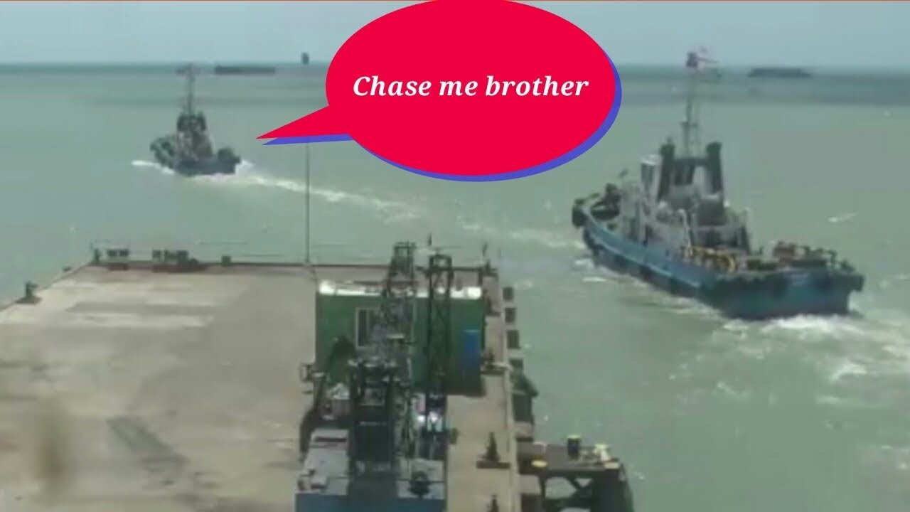 How the Process of Two Twin Ships Comes Out Quickly From the Pier