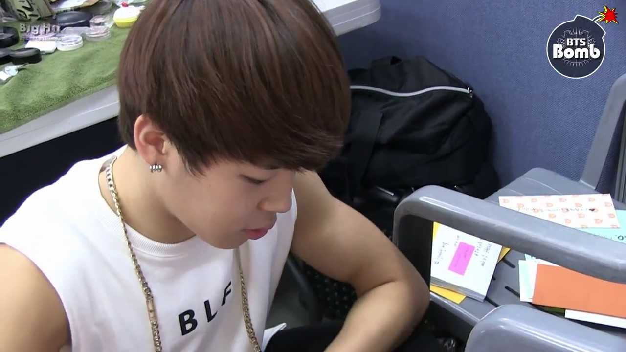 [BANGTAN BOMB] Today's Letter deliverer Jimin! - BTS (방탄소년단)