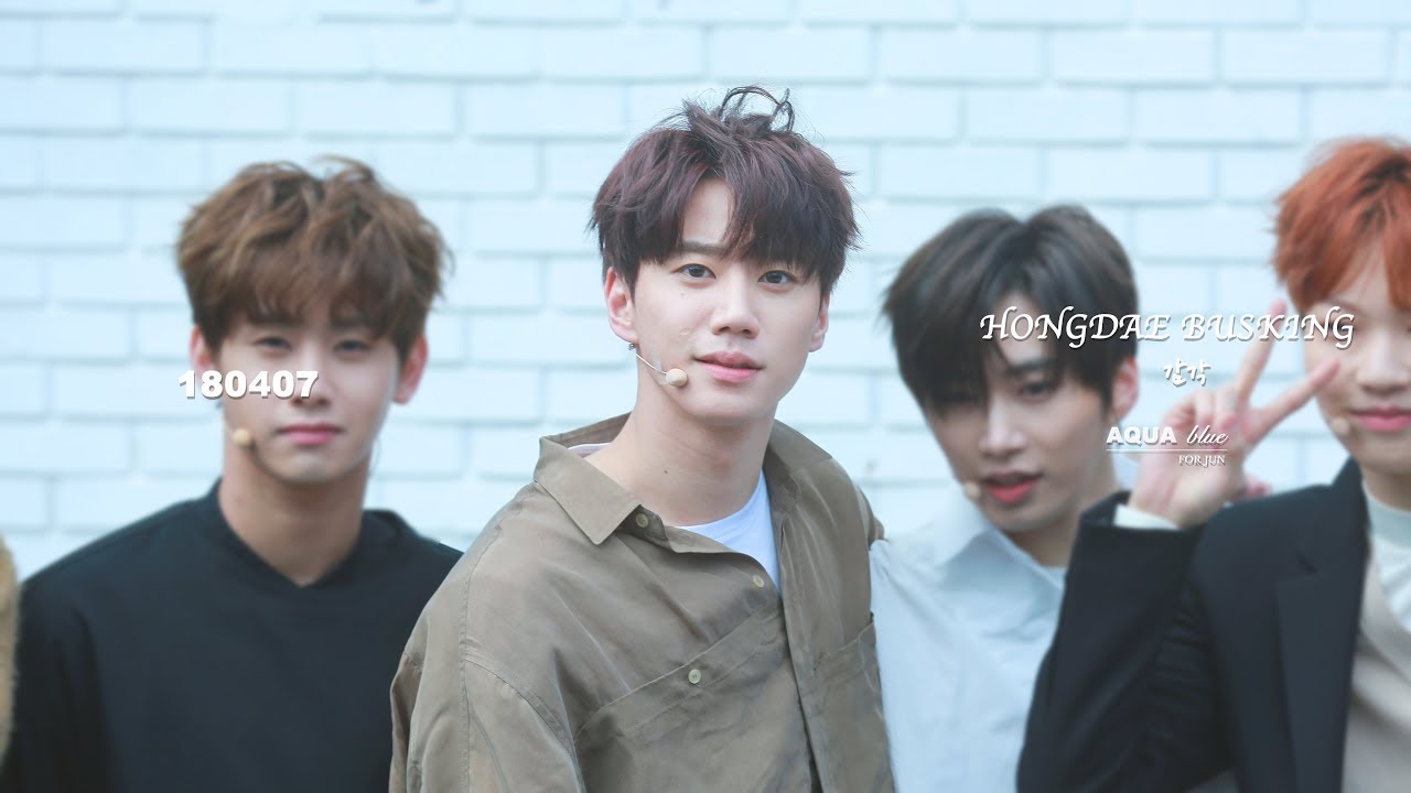 180407 유앤비(UNB) 홍대 버스킹 감각 - JUN FOCUS