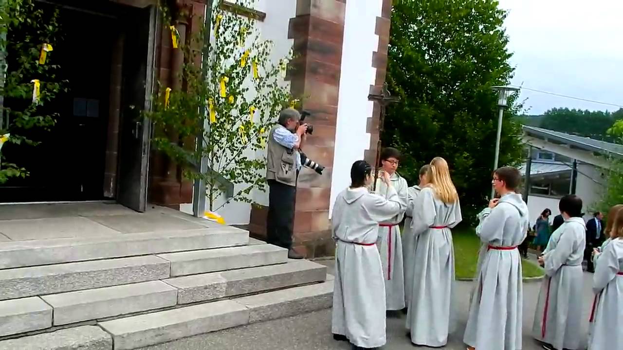 2014 07 13  Feierliche Primiz von Neupriester Florian St&ouml;rzer