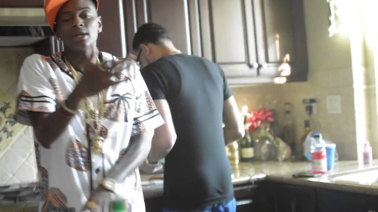 Soulja Boy Tell 'Em - Getting Figures