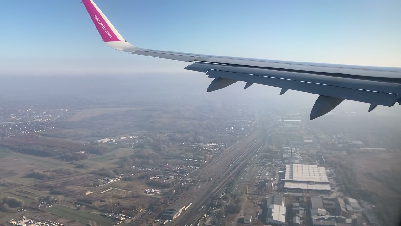 Wizz Air Airbus a321neo Landing - Budapest Airport / Landol&aacute;s - Ferihegy (HD)