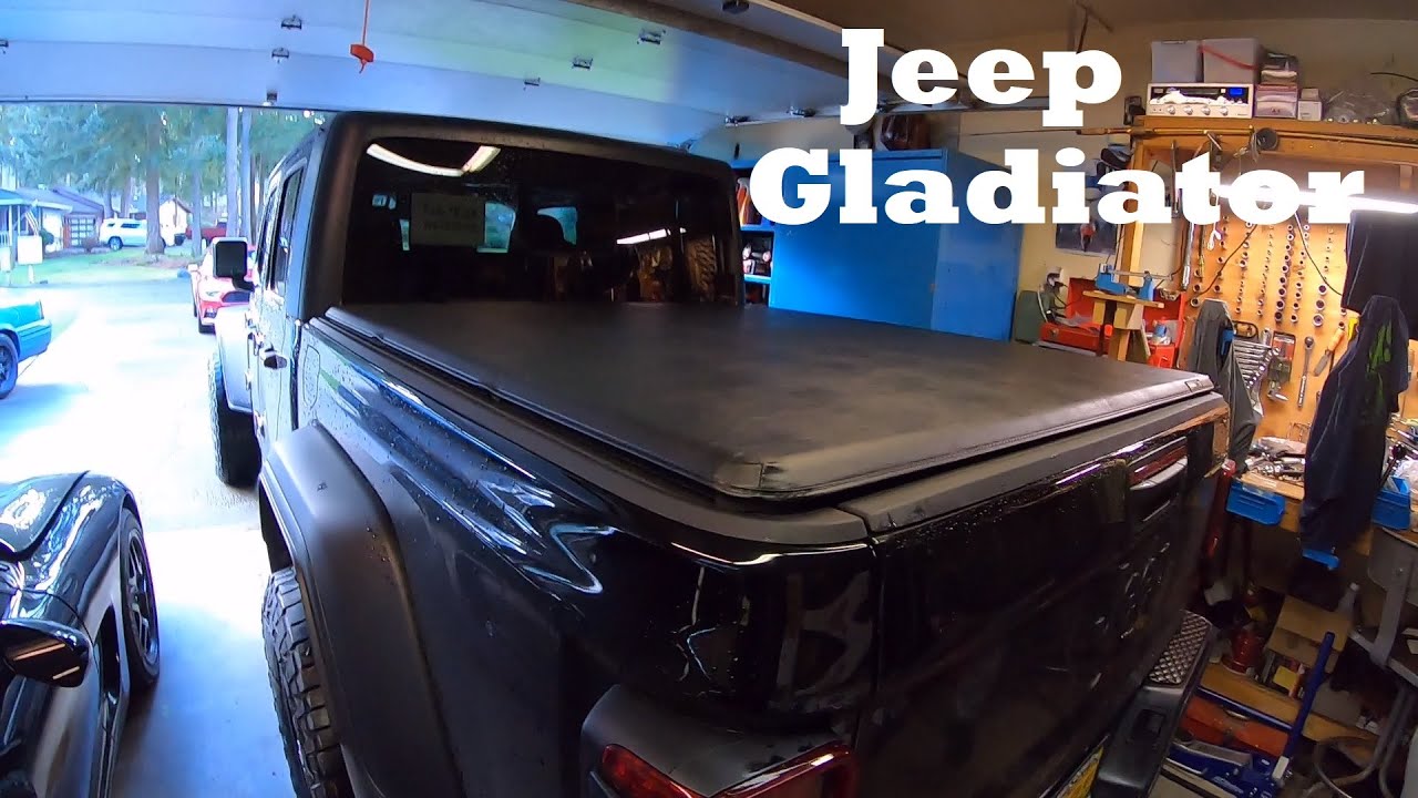 How to install the Extang Trifecta 2.0 Bed Cover on a Jeep Gladiator.