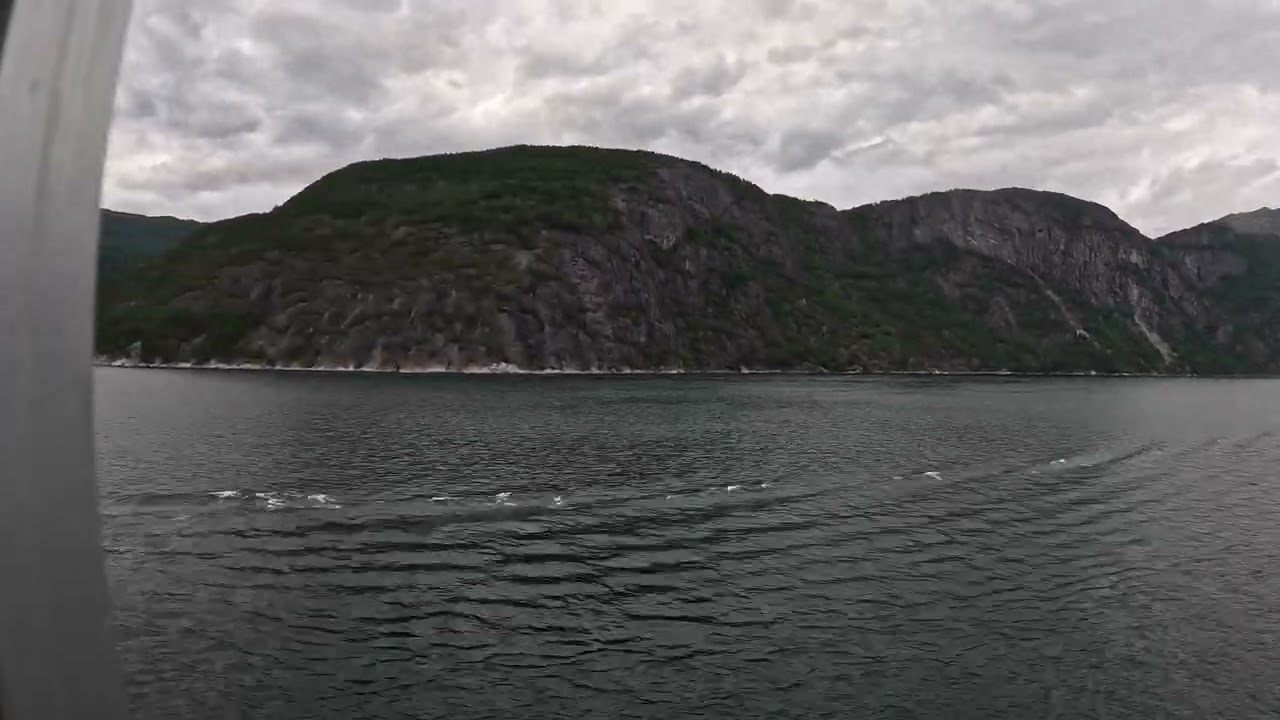 MS Rotterdam Eidfjord Departure Time-lapse 1