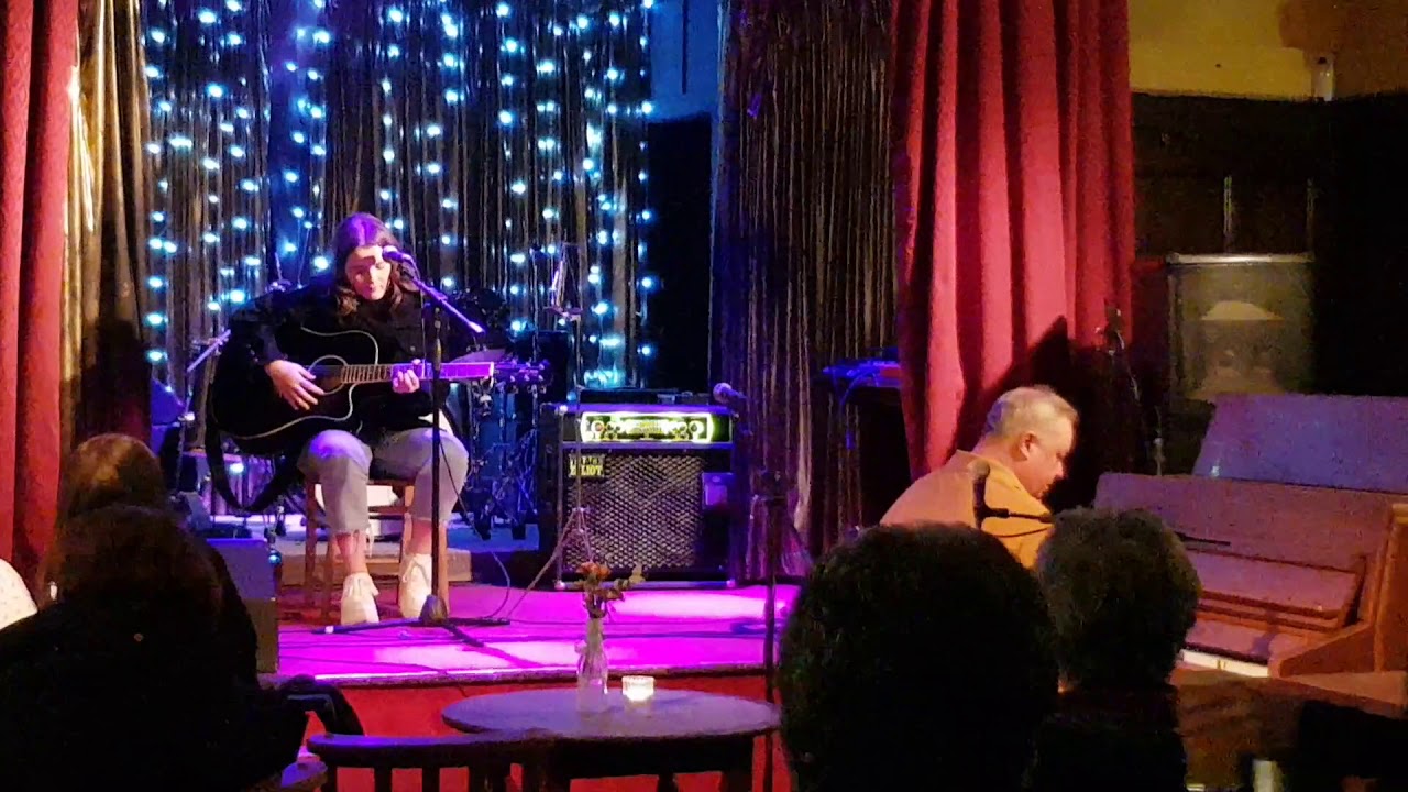 HOL - Live at the Ivy House London