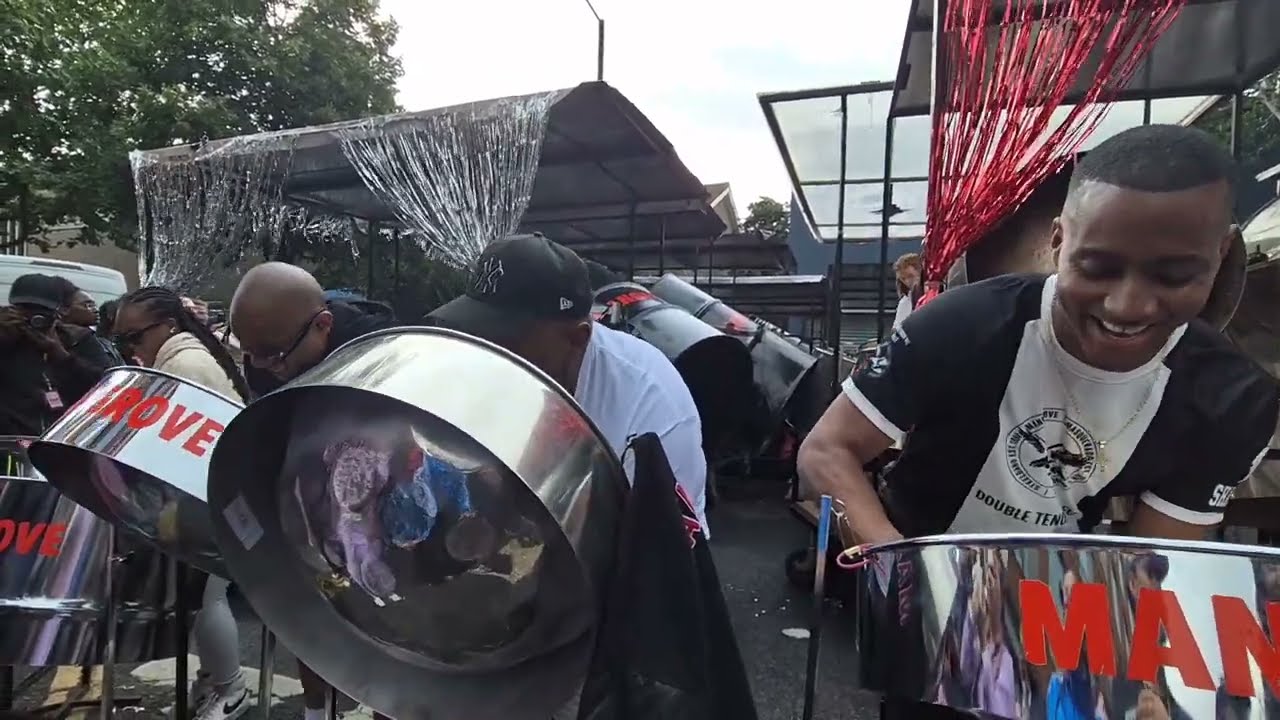 Mangrove Steel Band - How ah Livin on the drag