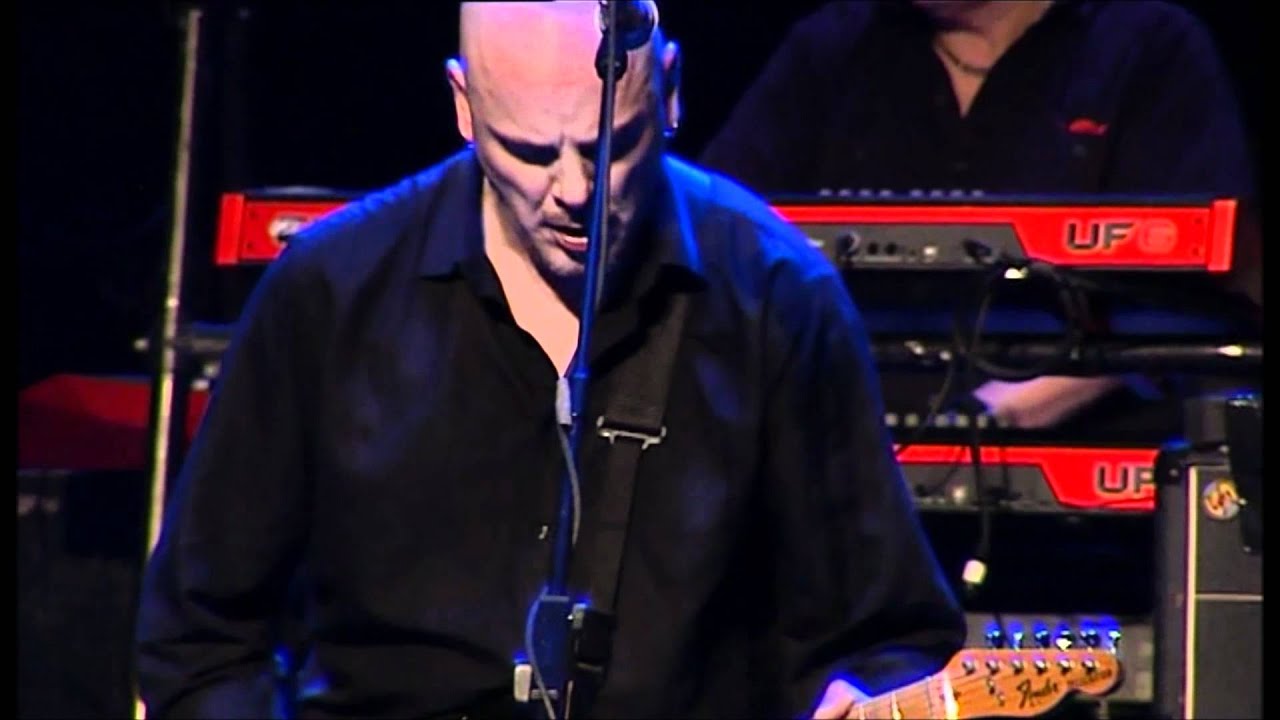 The Stranglers - Bitching