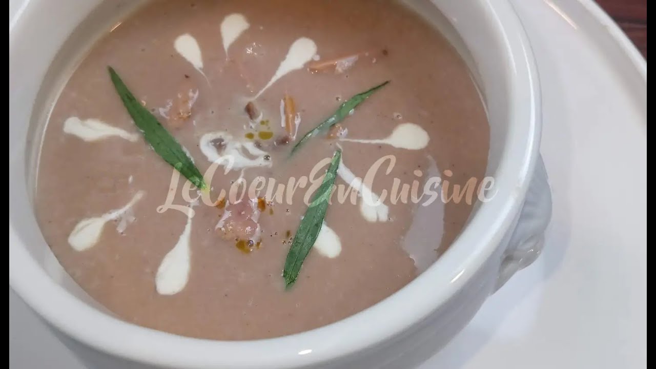 Velouté de châtaignes avec foie gras spécial fêtes
