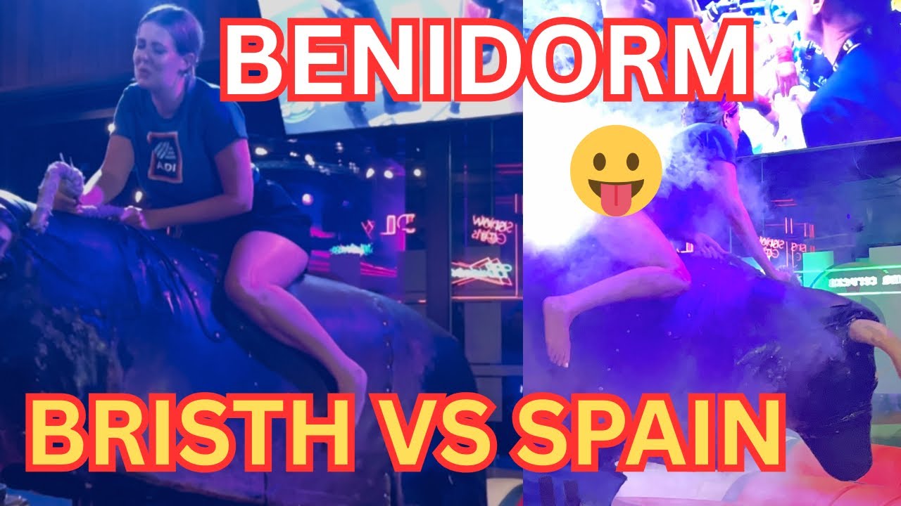😜 Beautiful British Girl Rides Mechanical Bull in Benidorm 🇬🇧🤠 | Must-See Fun!