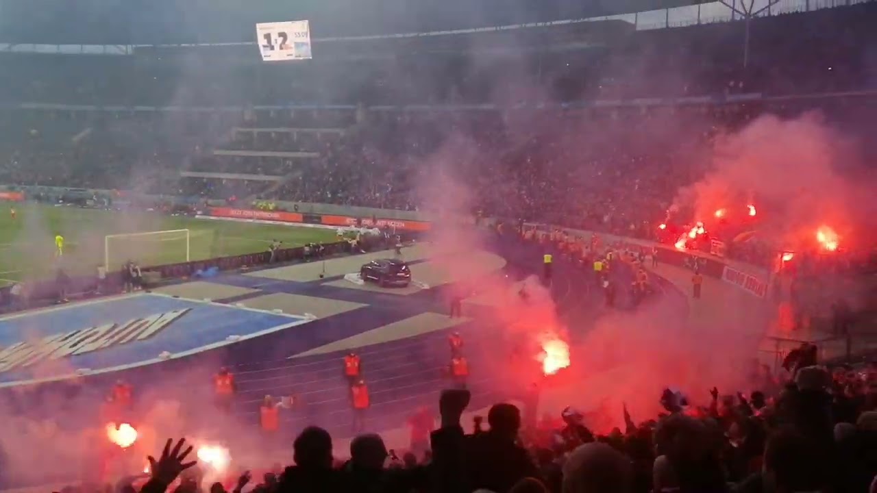 Hertha BSC vs Union Berlin |09.04.2022 | G&auml;steblock nach dem 1:2