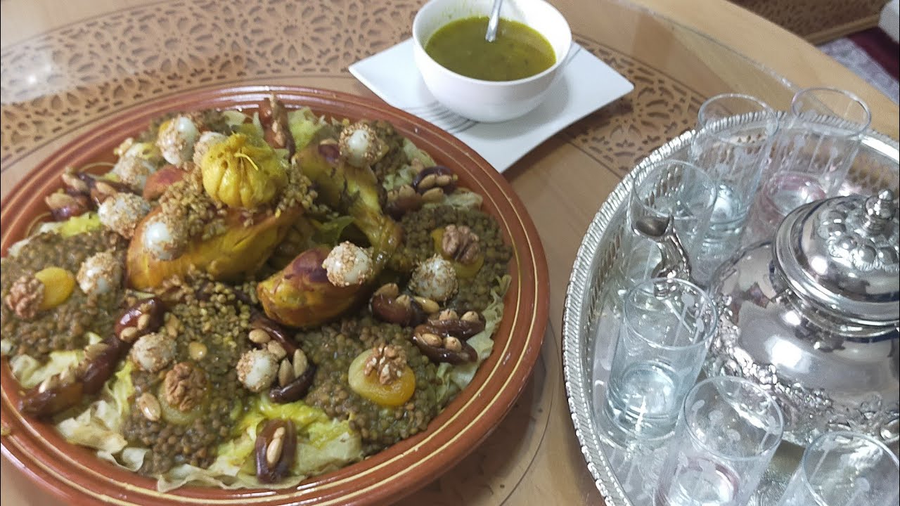 رفيسة مغربية لعراضة علي حقها وطريقها كتشهي 😋
