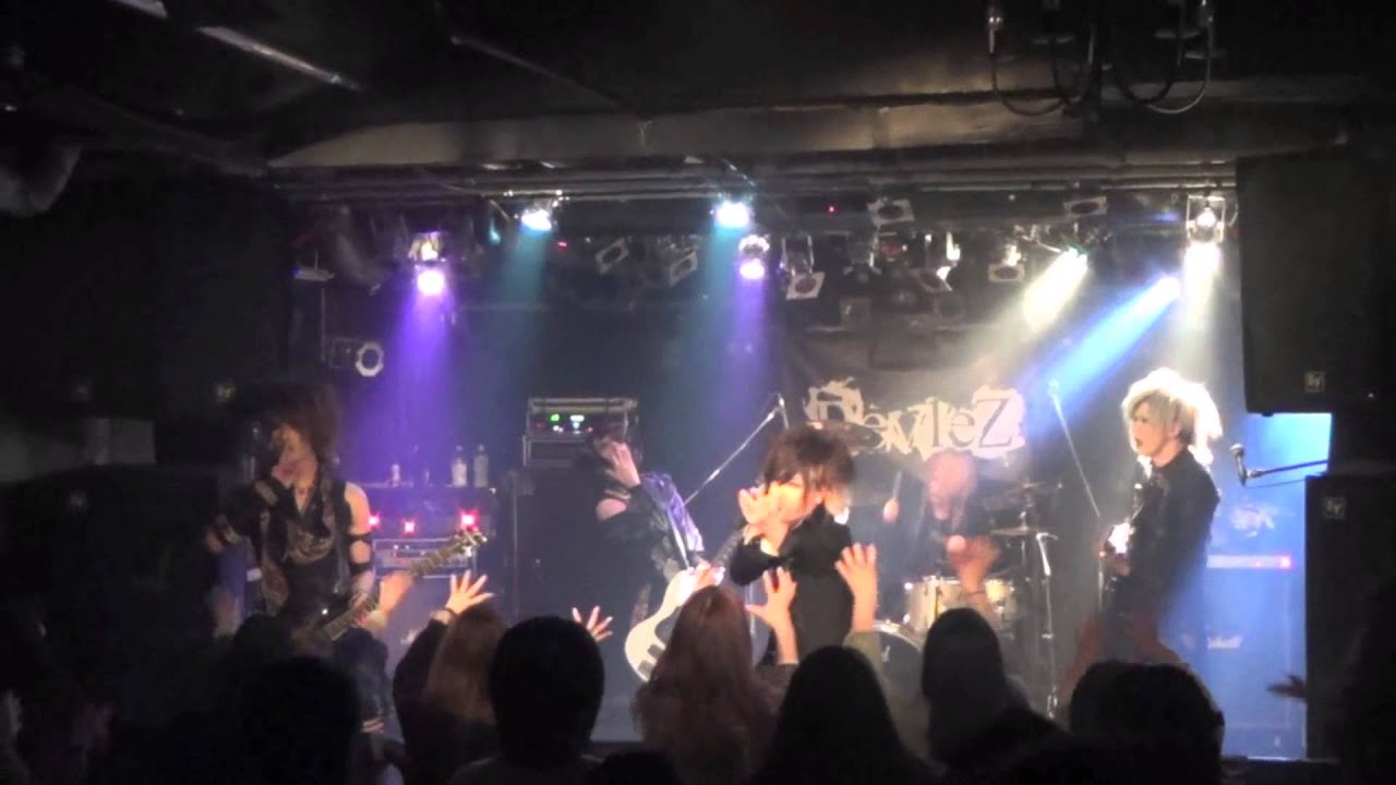 RevleZ live digest 2015