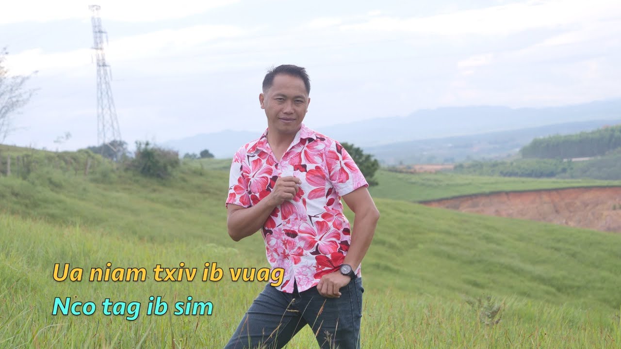 Ua niam txiv ib vuag nco mus ib sim 9/13/2025