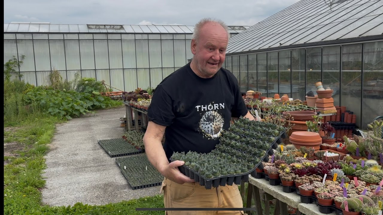 Ele Viaja o Mundo Em busca de Plantas Raras , Bora Conferir 🌷