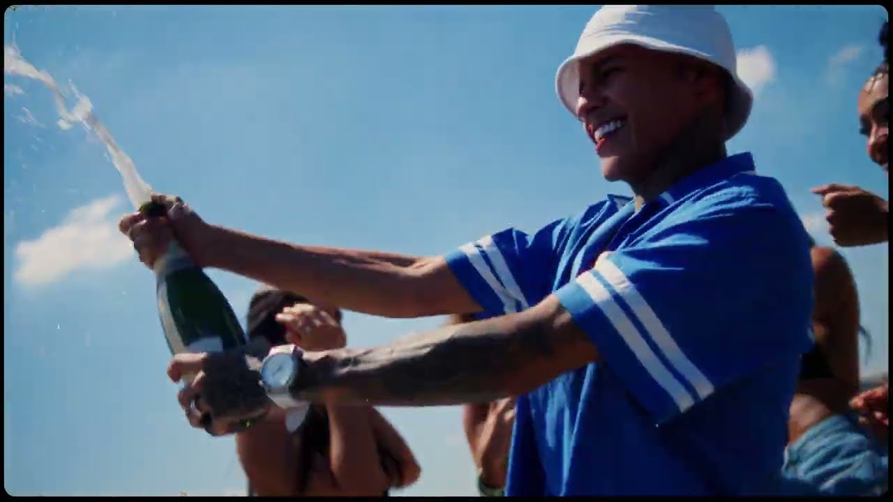 MLK do Gueto - MC Vine 7 (DJ Gu) [Clipe Oficial]