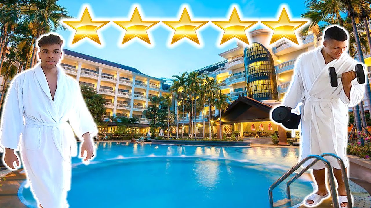 1 NACHT IM BESTEN HOTEL UNSERER STADT VERBRINGEN - CHALLENGE !!! | Kelvin und Marvin