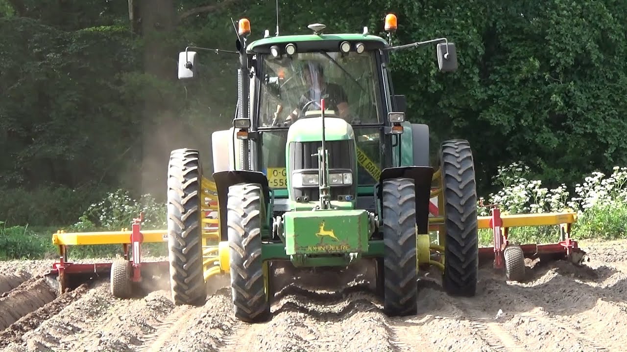 Ridging potatoes