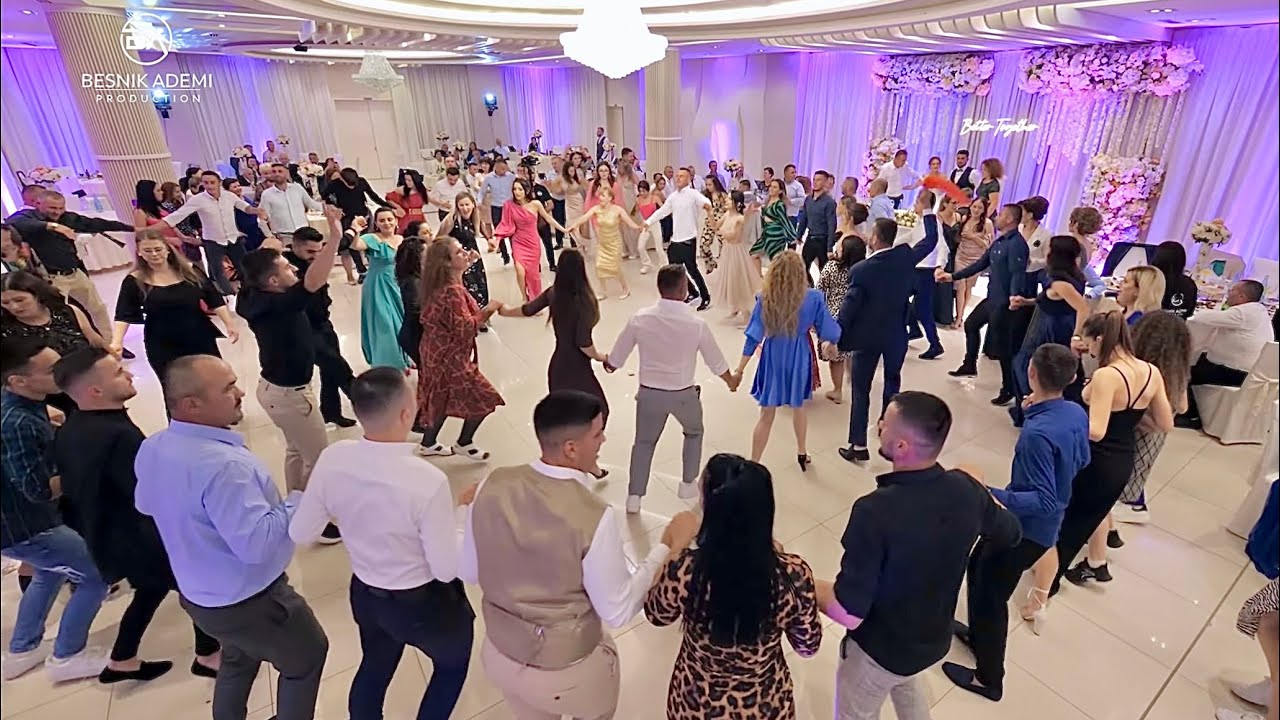 Super atmosfere Avni Lushka, Luli Qose (Alex & Bora) Dasma Shqiptare 2023