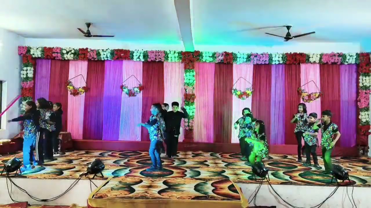 Ukg children  performing  in annual function 