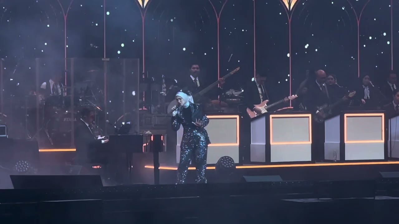 Dato’ Sri Siti Nurhaliza - Beradu Di Khayalan (Live Violet Skies - Day 1)
