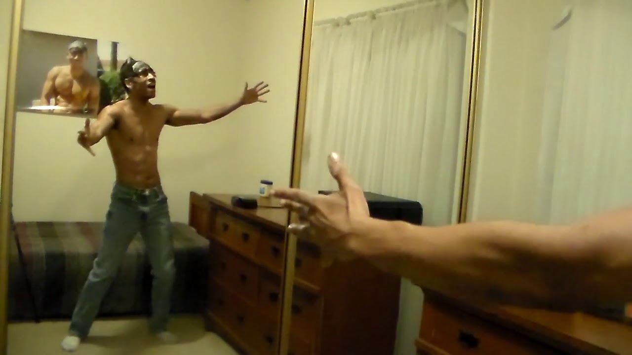 KING CRIMSON - THE COURT OF CRIMSON KING (COVER)