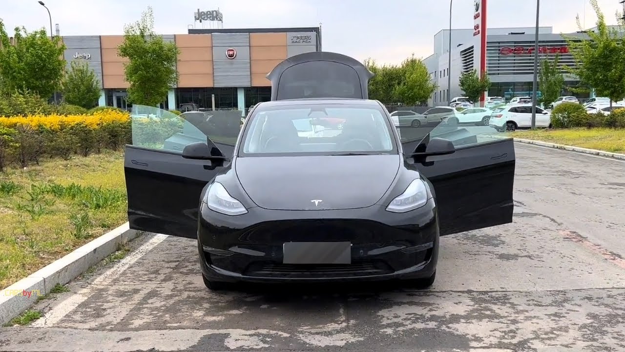 2022 Tesla Model Y in-depth Walkaround
